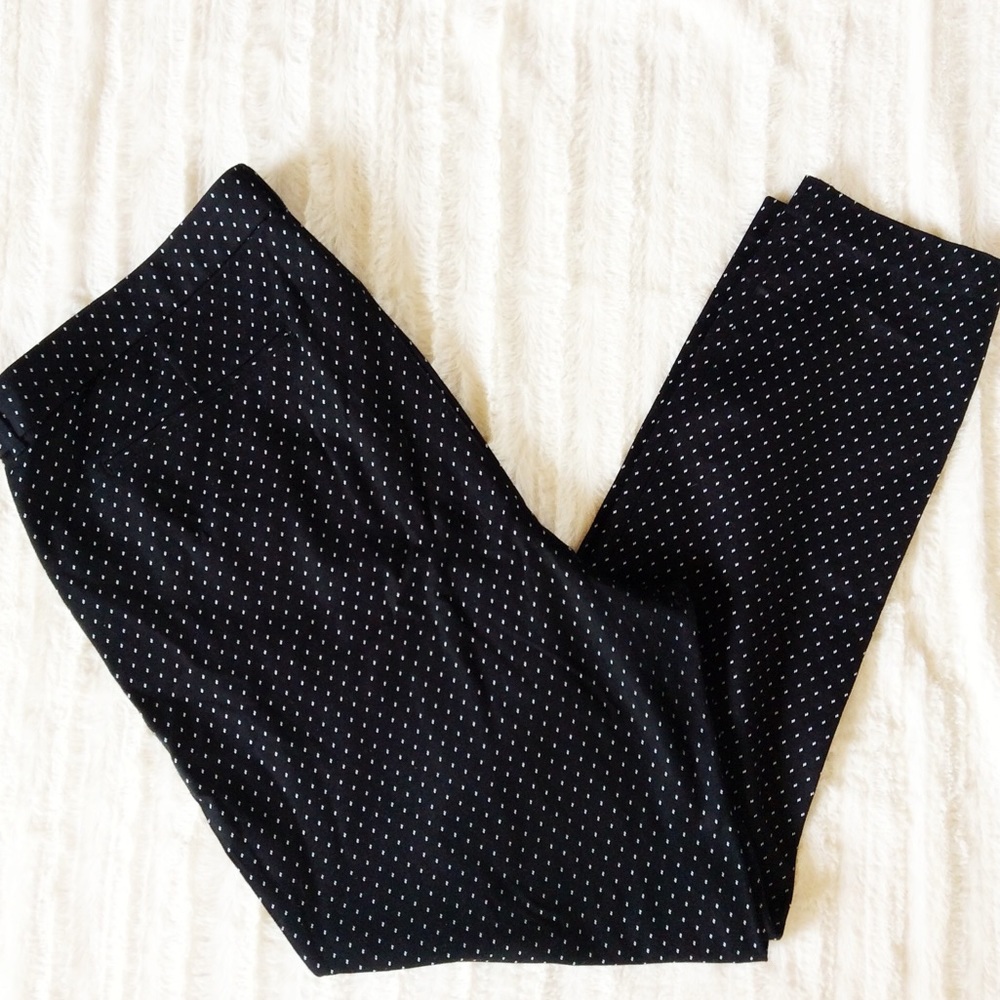 Old Navy Pixie Mid Rise Pants Black White